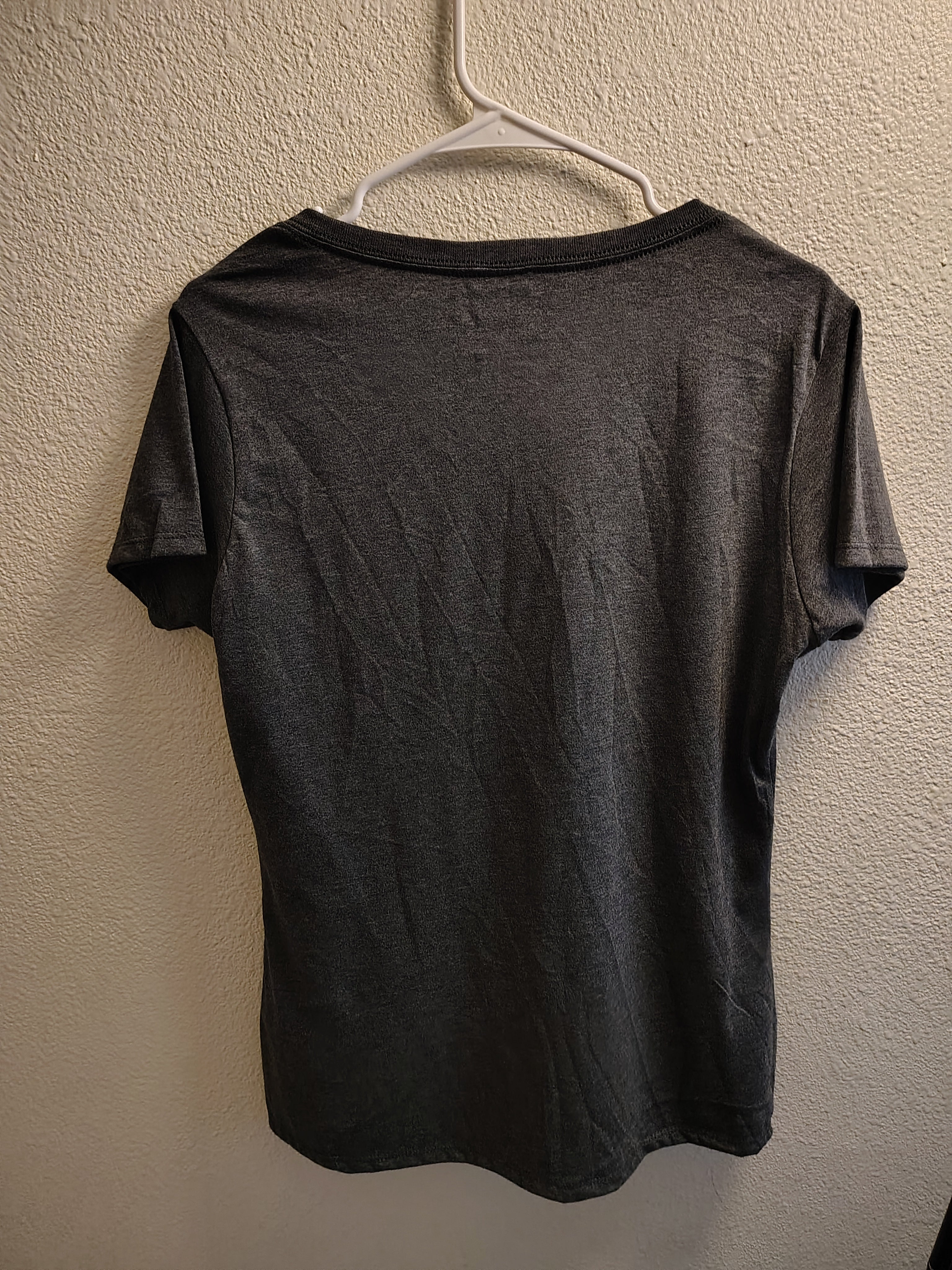 MAXXING ladies V neck